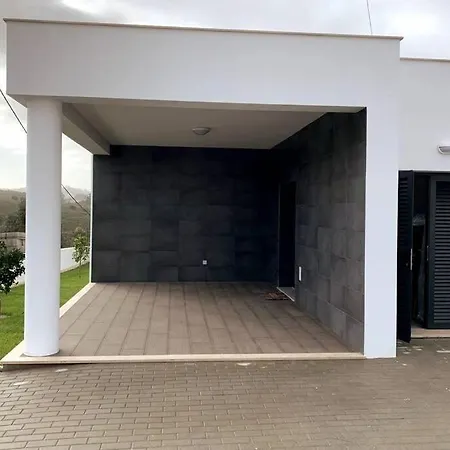 Holiday home Vivenda Maca Acipreste